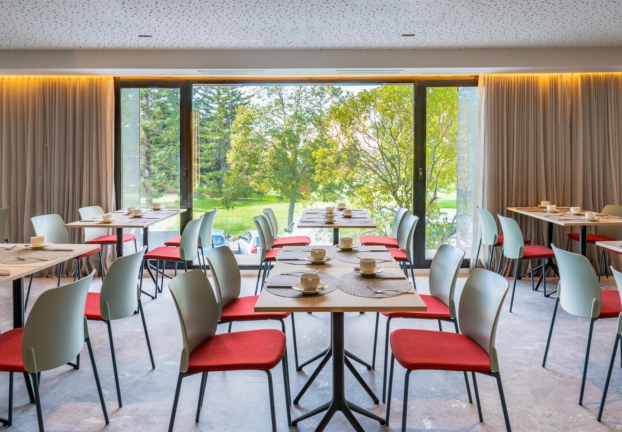 Occidental Pamplona Otel Dış mekan fotoğraf