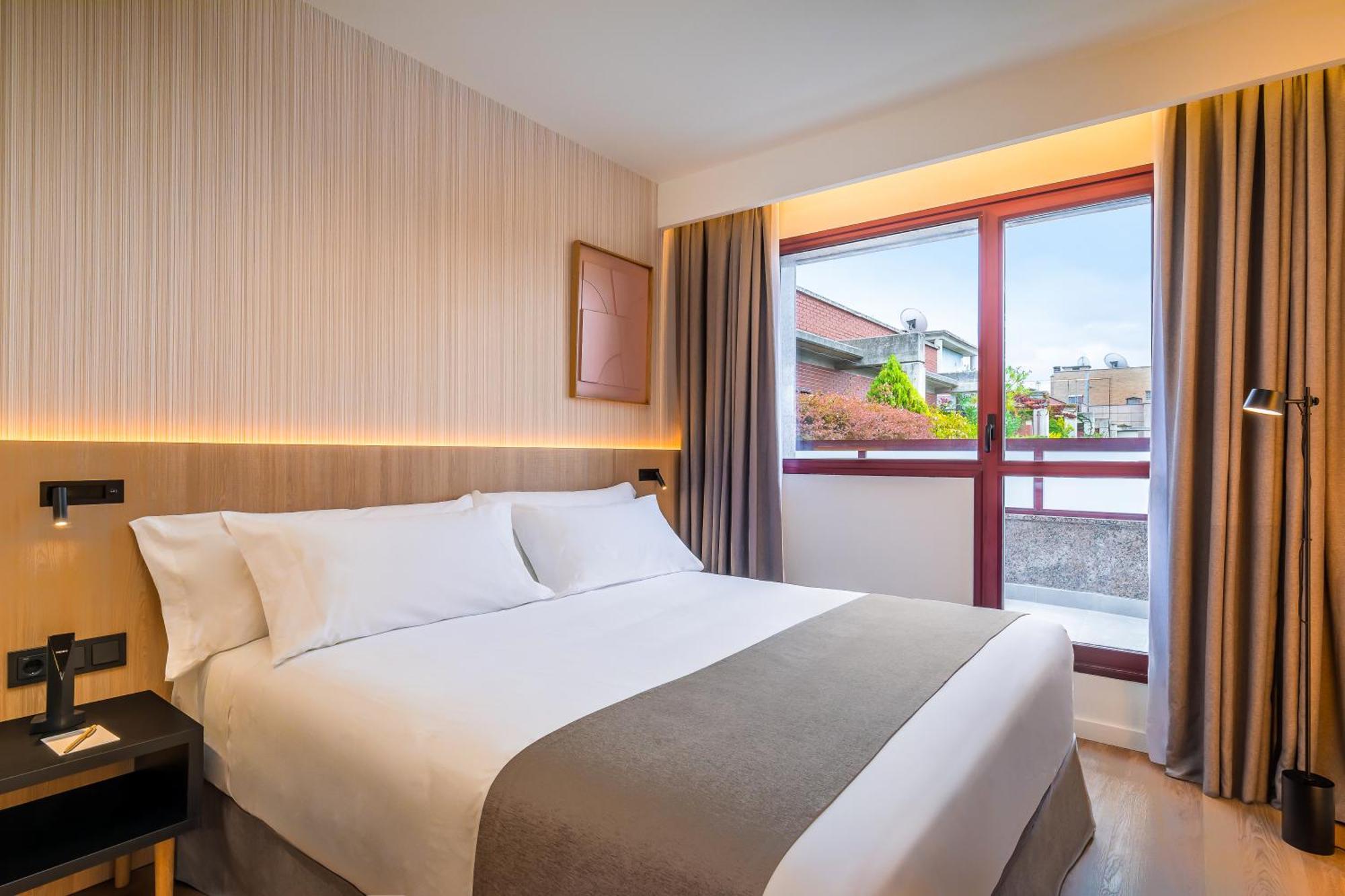 Occidental Pamplona Otel Dış mekan fotoğraf